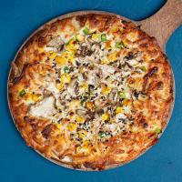 پیتزا مرغ و قارچ