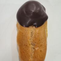 شیرینی اکلر شکلاتی