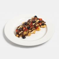 وافل نوتلا موز توت فرنگی