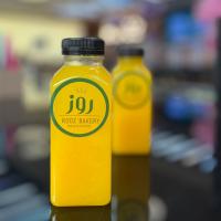 آبمیوه طبیعی پرتقال