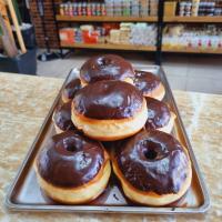 دونات شکلاتی