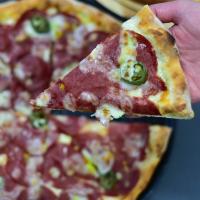 پیتزا پپرونی ایتالیایی