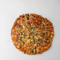 پیتزا قارچ و پنیر آمریکایی