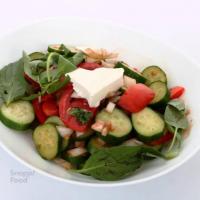 سالاد یونانی