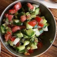 سالاد شیرازی