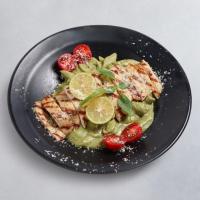 پاستا چیکن پستو