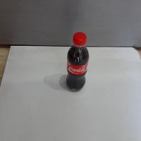 نوشابه بطری کوکا کولا