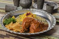 باقالی پلو با پلو با مرغ سرخ کرده