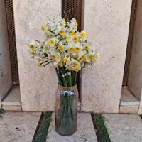 گلدان گل نرگس