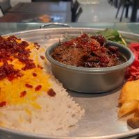 کشمش پلو با گوشت