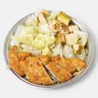 سالاد سزار با فیله مرغ گریل شده