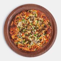 پیتزا گوشت و قارچ آمریکایی