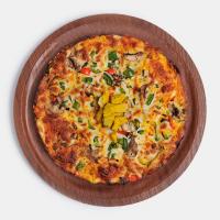 پیتزا مرغ و قارچ