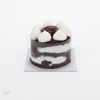 کیک بلک فارست ۸ سانت