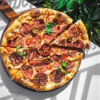 پیتزا پپرونی ایتالیایی