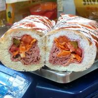 ساندویچ  مخصوص گوشت بره ۹۵ درصد