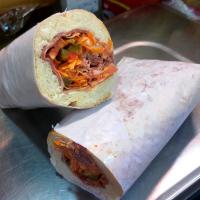 ساندویچ گوشت دودی نوروزی سفارشی ۹۰درصد 