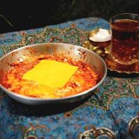 املت با پنیر گودا