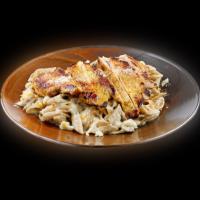 گراتینه پاستا پنه با مرغ گریل شده