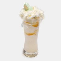 شیک پینات با تیکه بادام زمینی