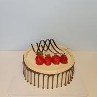 کیک نسکافه کارامل متوسط