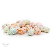 دراژه شکلات سفید کشمش خالدار