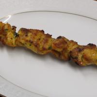 جوجه کباب ران زعفرانی