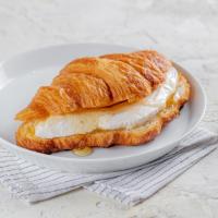 کروسان خامه و عسل