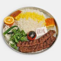 چلو کباب کوبیده دو سیخ