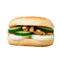 مافین تخم مرغ و پنیر