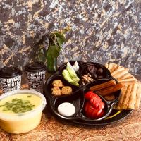 پک افطاری نیلوفر