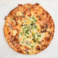 پیتزا پپرونی کلاسیک