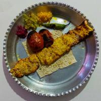 جوجه کباب - رستوران سنتی کوتاه قامتان