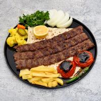 خوراک کباب کوبیده (سه سیخ)