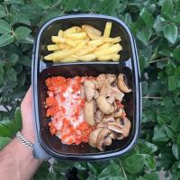 املت قارچ و سیب زمینی با پنیر پیتزا