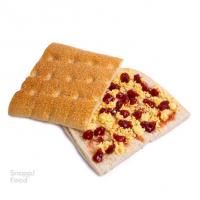 ساندویچ کره و مربا توت فرنگی