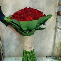 دسته گل رزهلندی قرمزکد۳۳۵