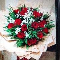 دسته گل رز هلندی قرمز کد ۲۳۳