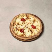 پیتزا چهار پنیر ایتالیایی