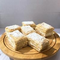 شیرینی ناپلئونی