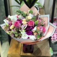 دسته گل بهاره صورتی