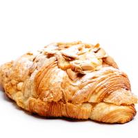 کروسان بادام