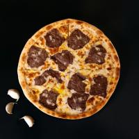 پیتزا سیر و استیک گوشت