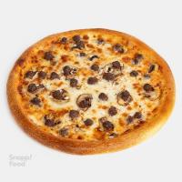 پیتزا گوشت و پیاز ایتالیایی