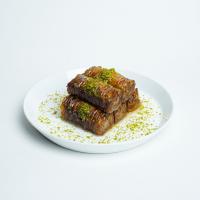 باقلوا برمه دارچینی