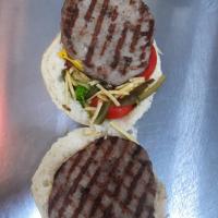 ساندویچ دبل استیک گوشت مخصوص