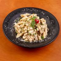 پاستا آلفردو مرغ