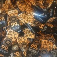 شکلات ۹۹%بدون شکر مگااستار