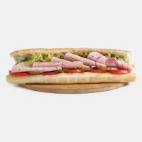 ساندویچ کالباس خشک سرد