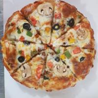 پیتزا مرغ و قارچ آمریکایی